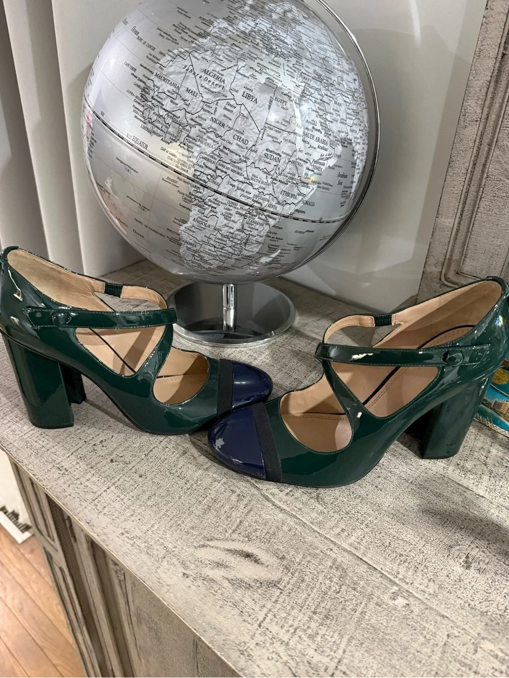 Tory Burch Women’s Two-Tone Green and Navy Patent Mary Jane Pumps